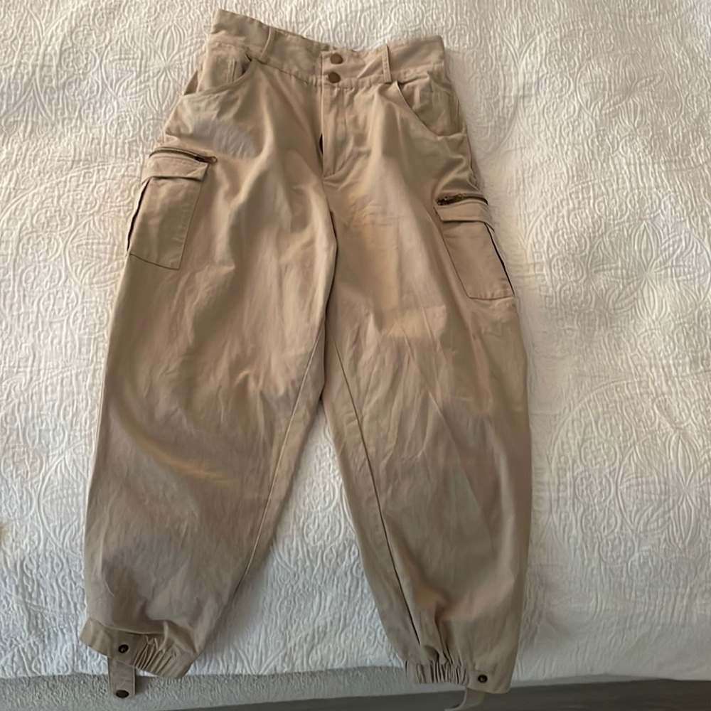 MESHKI cargos size medium